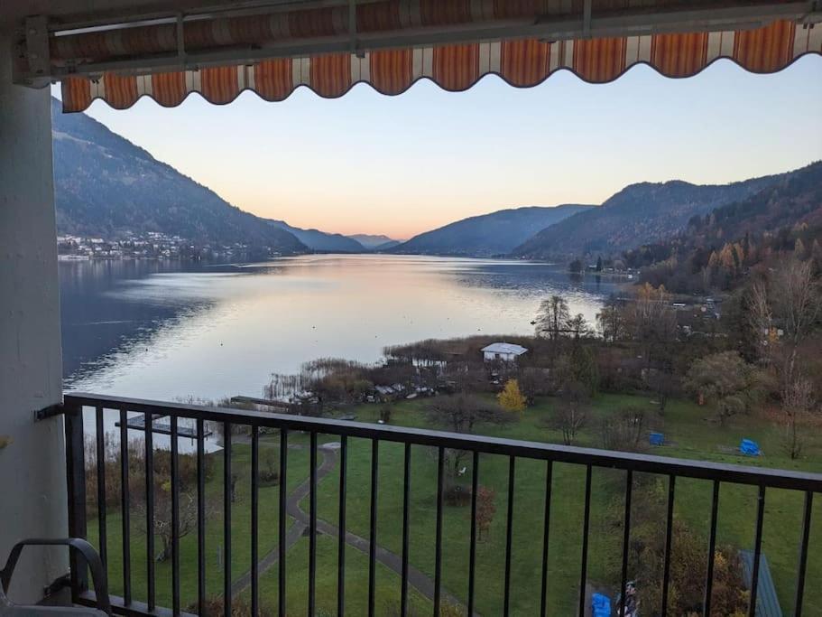 Appartement Mit Seeblick Am Ossiacher See Villach Exterior photo