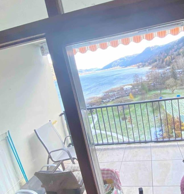 Appartement Mit Seeblick Am Ossiacher See Villach Exterior photo